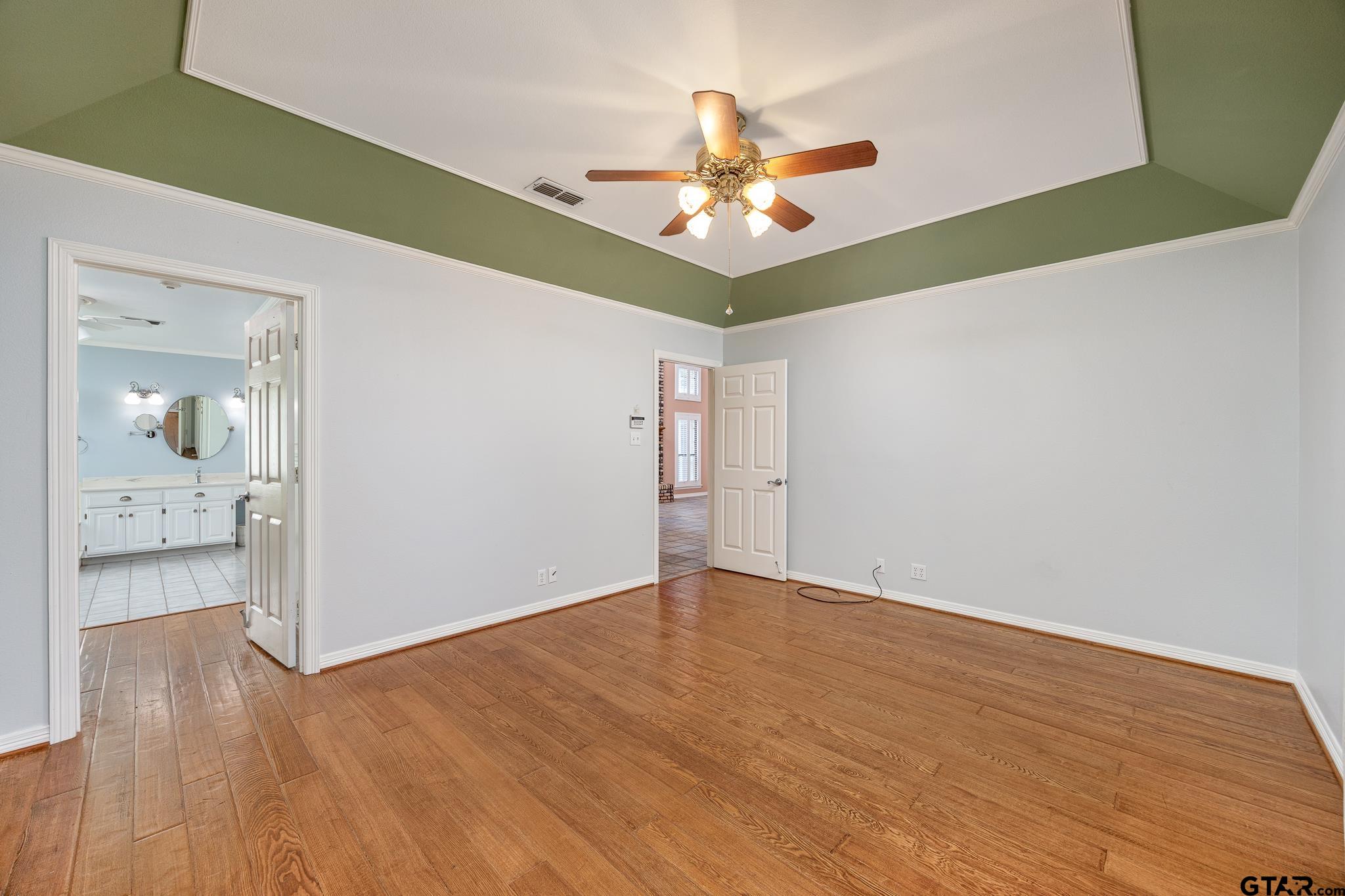11822 County Road 283 E