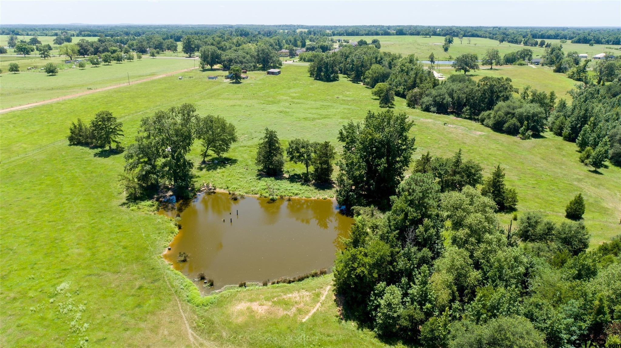 2529 W Highway 11