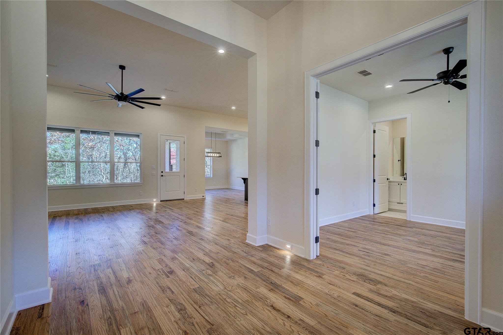 543 Private Road 6305