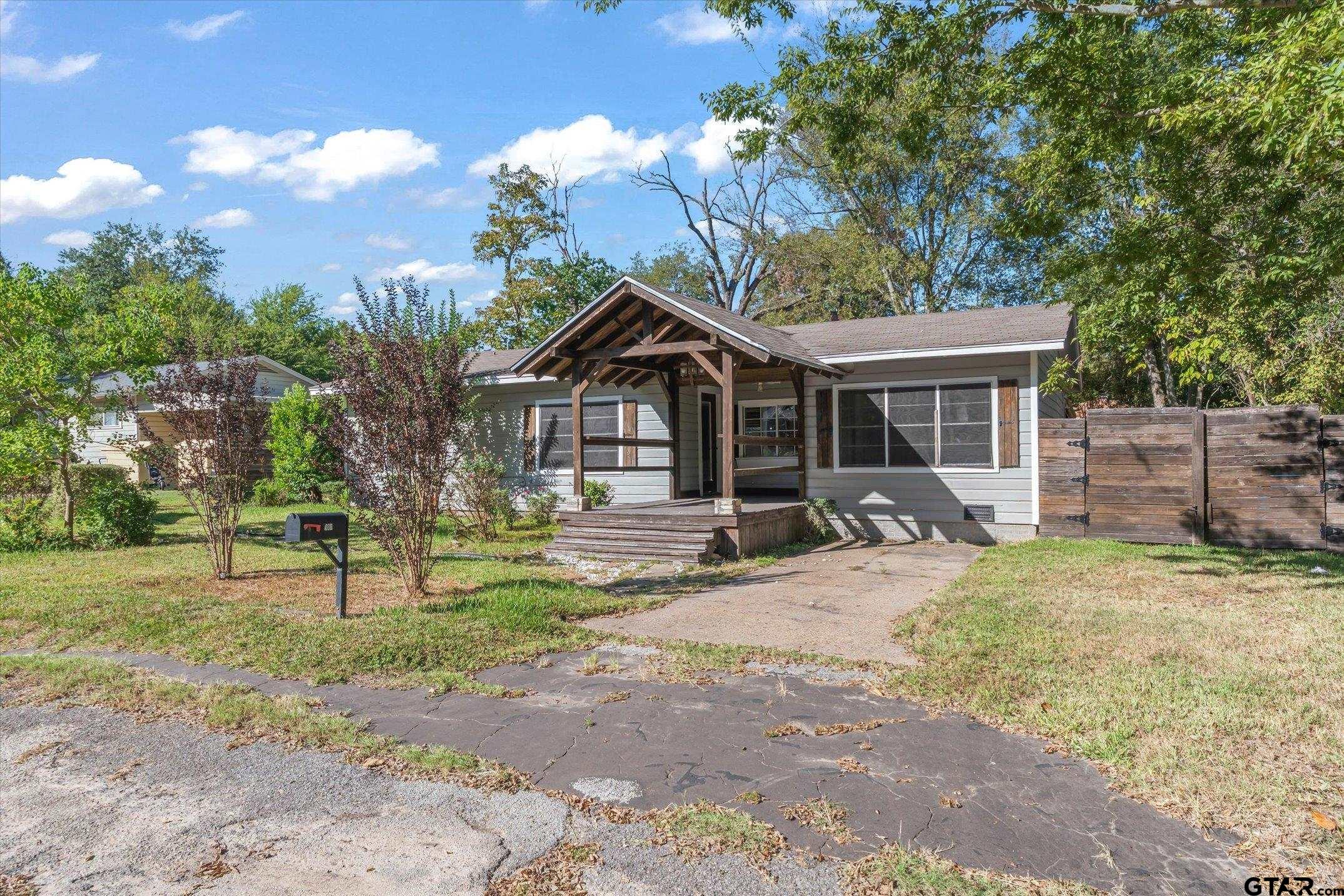 910 Maryland Drive
