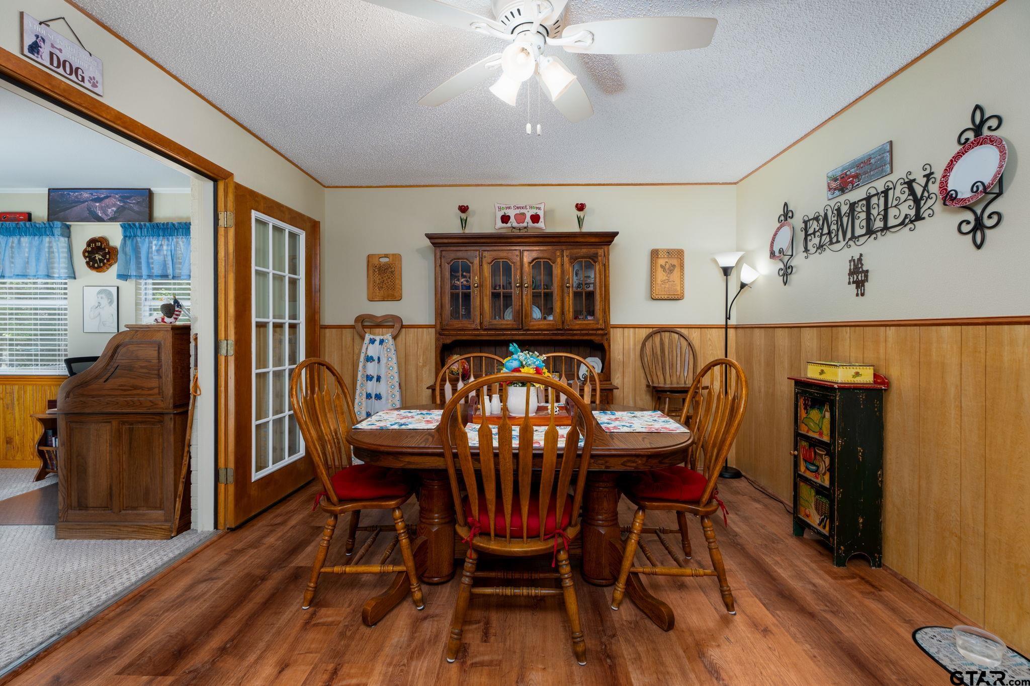 Troup, Texas 75789, United States, 3 Bedrooms Bedrooms, ,2 BathroomsBathrooms,Residential,Pending,54832