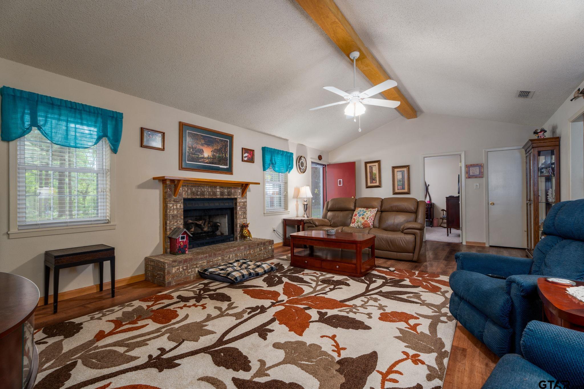 Troup, Texas 75789, United States, 3 Bedrooms Bedrooms, ,2 BathroomsBathrooms,Residential,Pending,54832