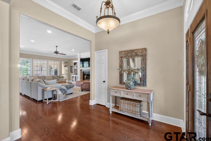 305 Hines Crossing