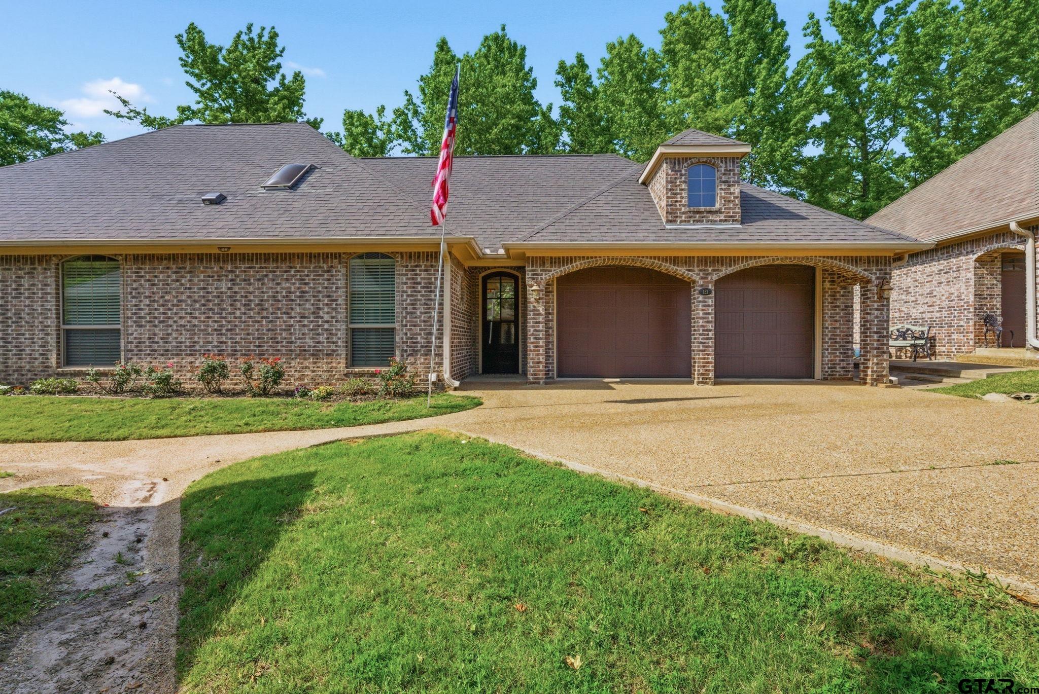 121 Timber Creek Ct