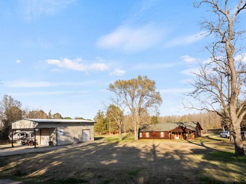 290 County Road 2220 Pittsburg TX 75686