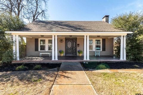 317 N Newsom St Mineola TX 75773