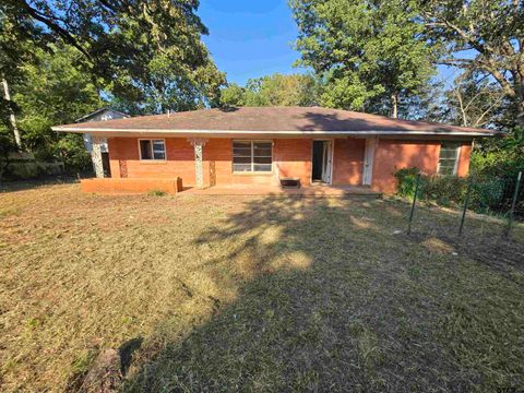 496 Blackbourn Hawkins TX 75765