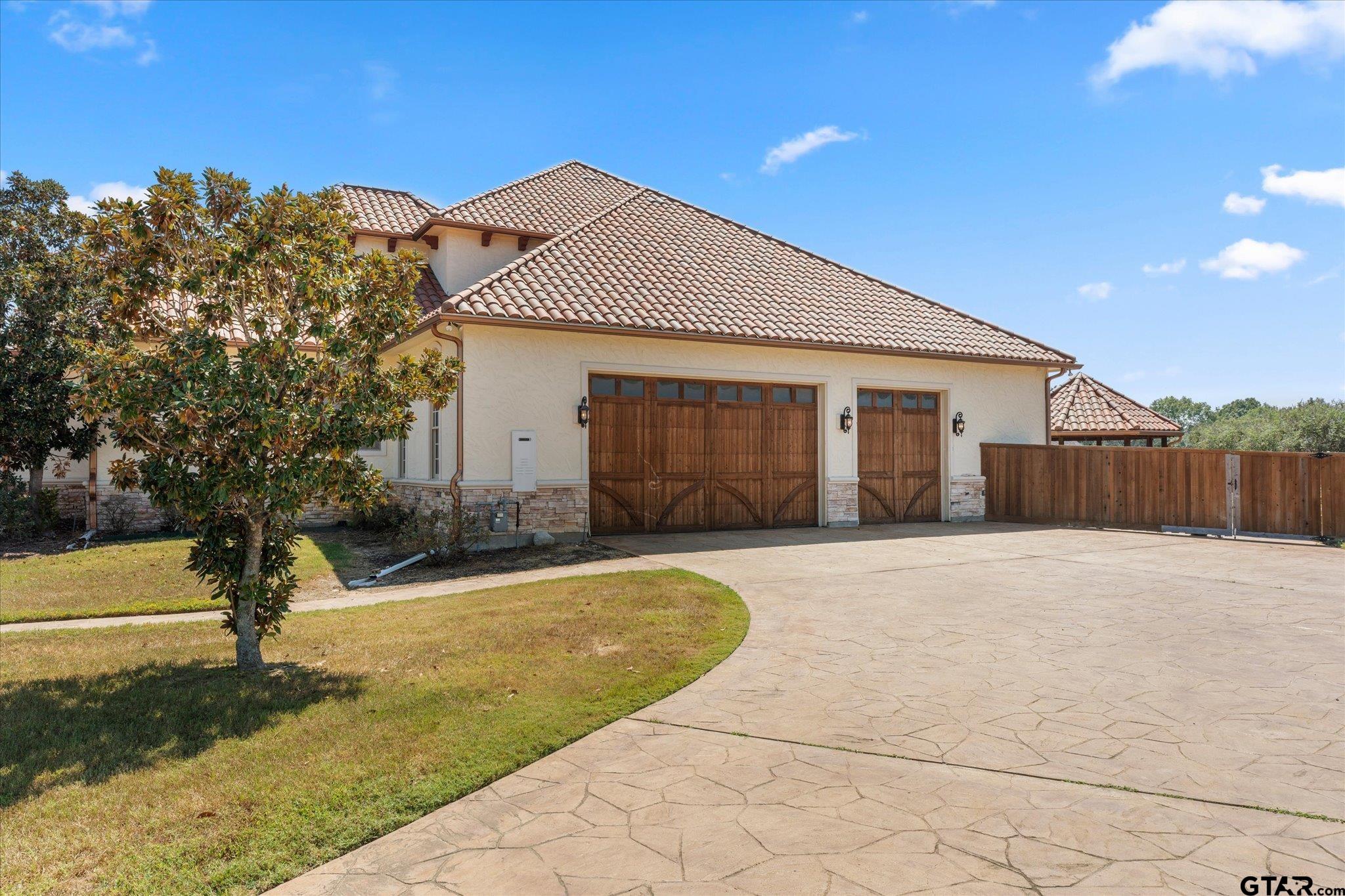 224 Kathryn Court