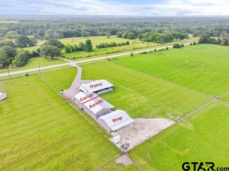 8642 & 8644 S Fm 779