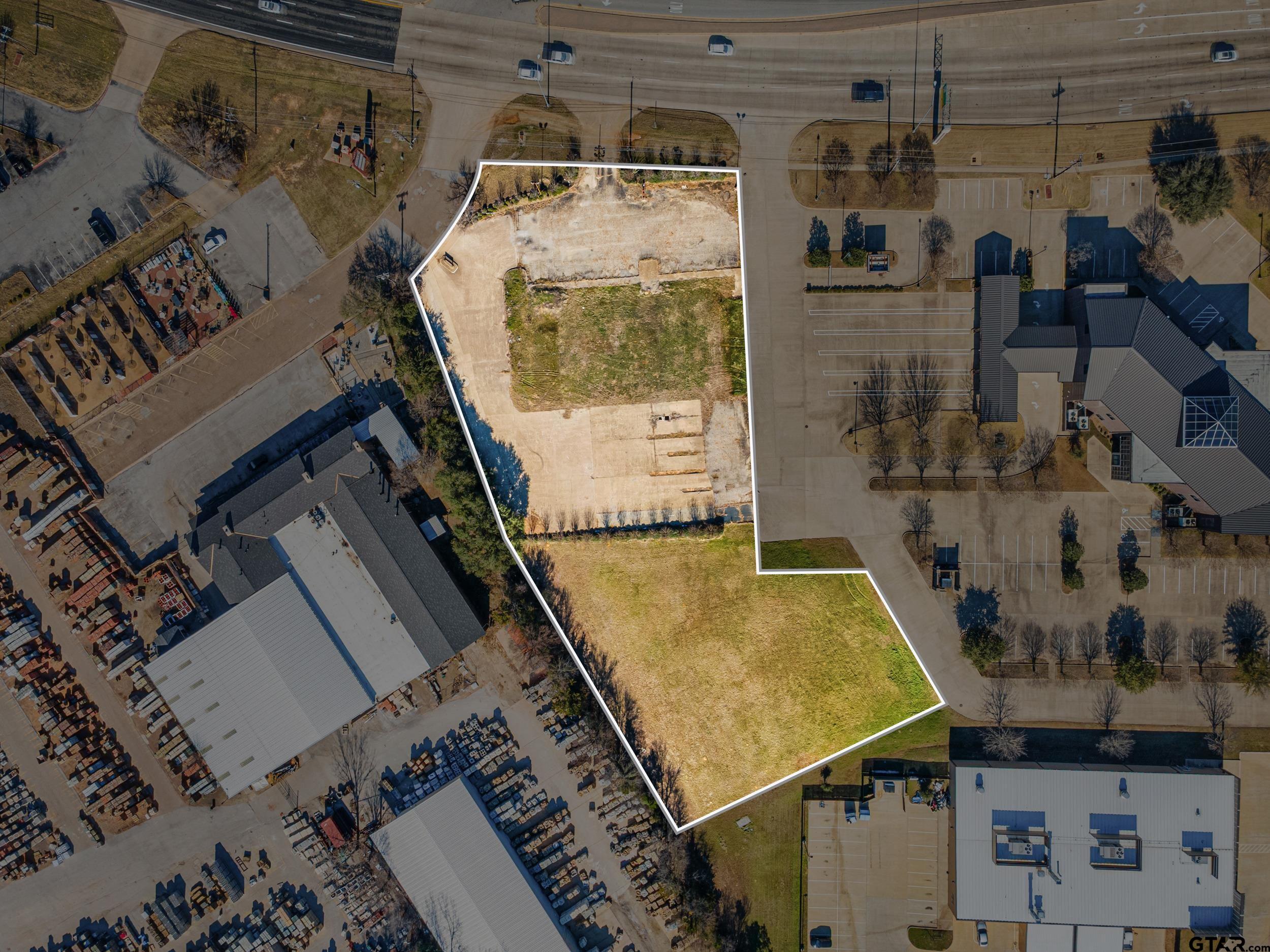 3909 S Southwest Loop 323