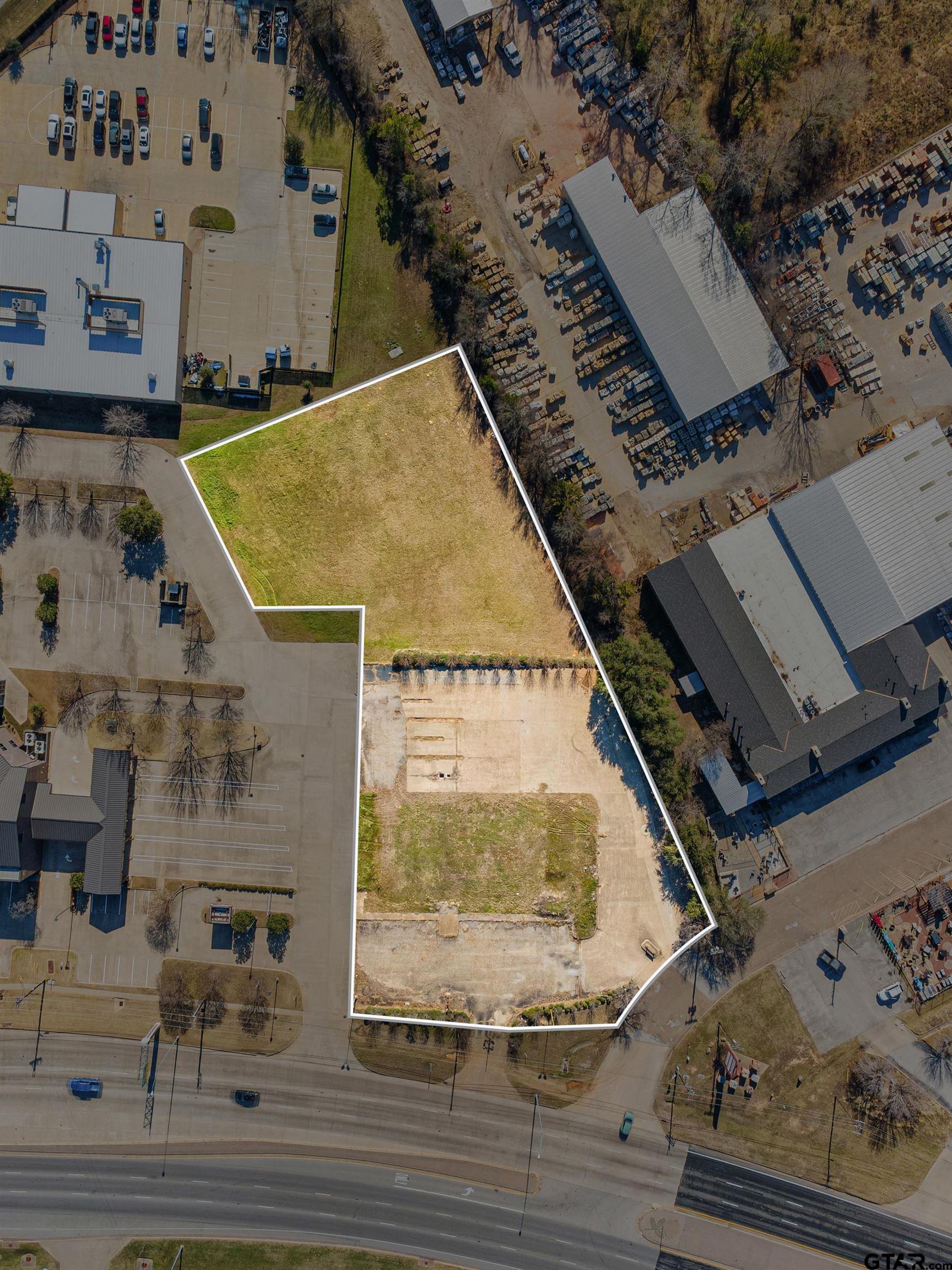 3909 S Southwest Loop 323