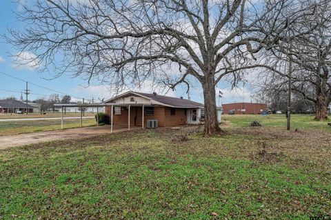 A home in Bullard