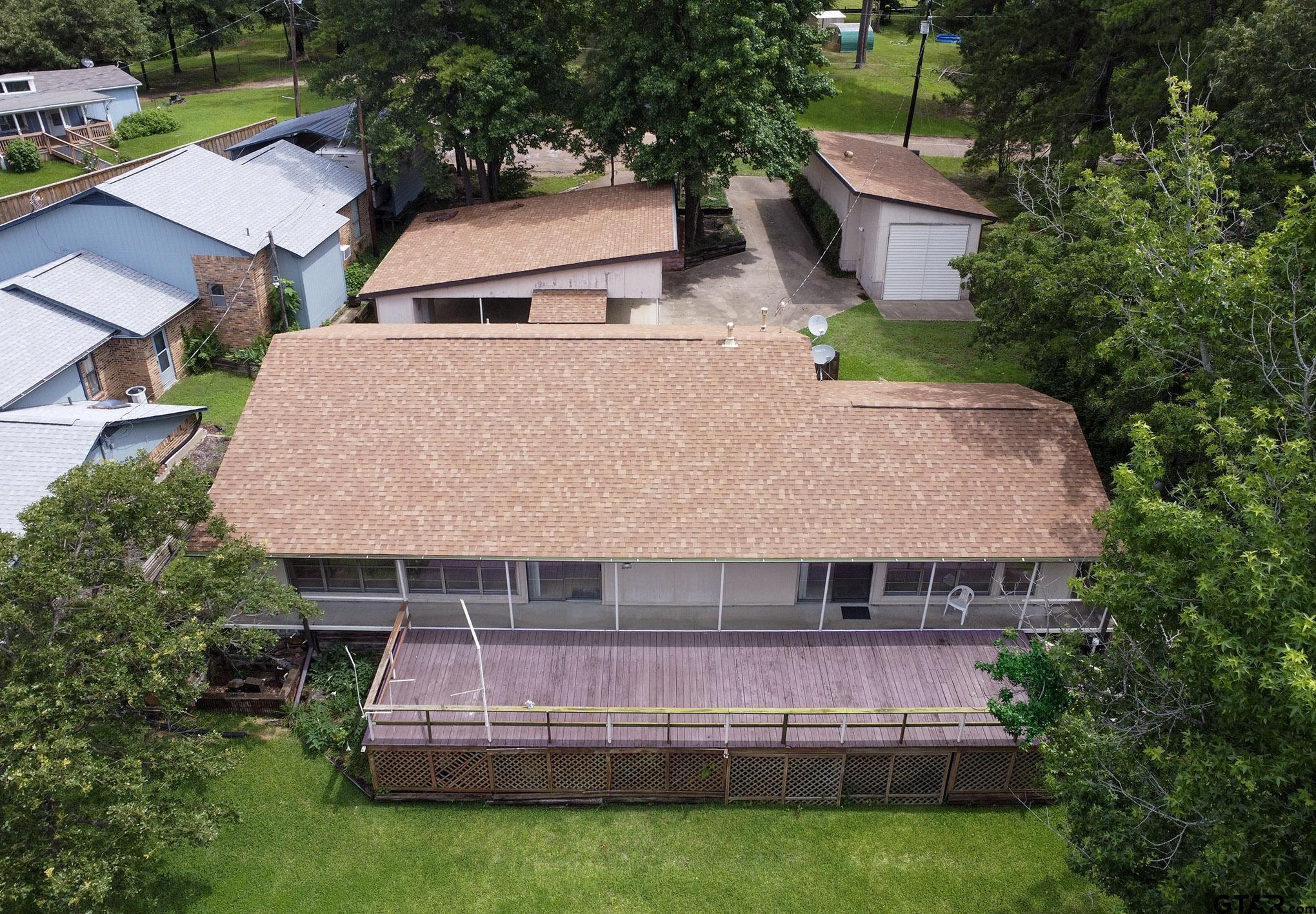 2759 Lake Breeze