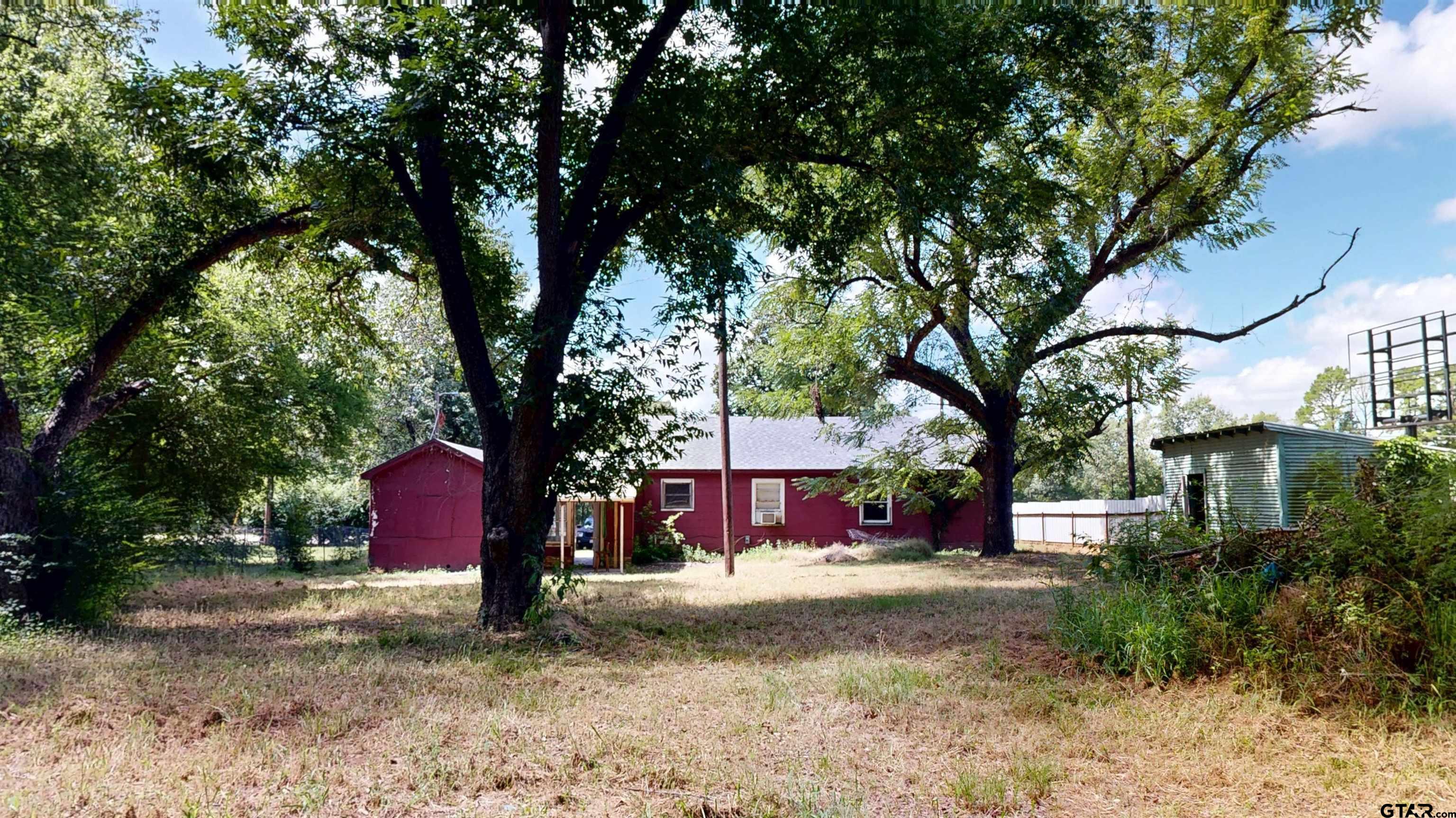 1245 E US Hwy 80