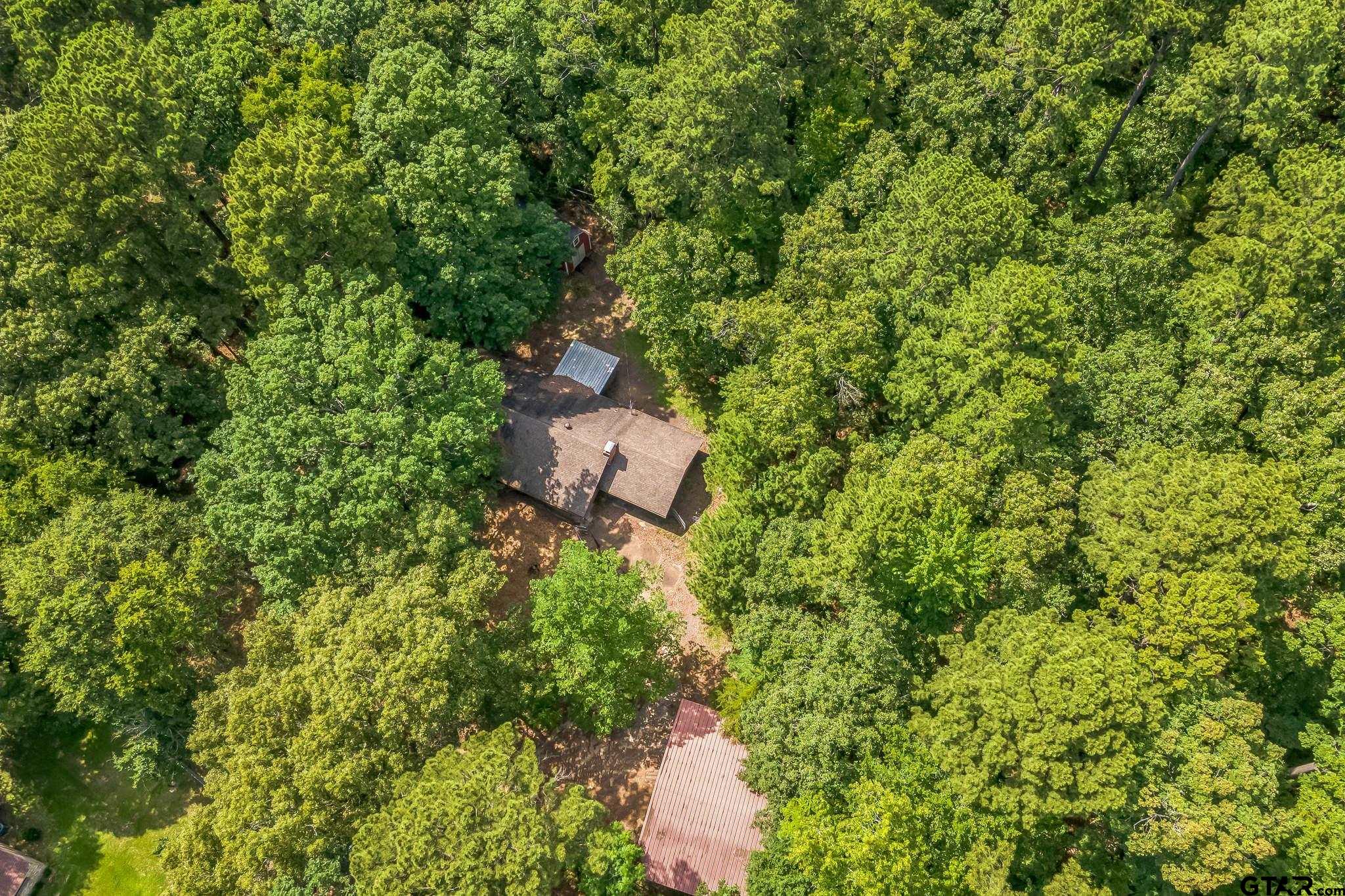 186 County Road 2205