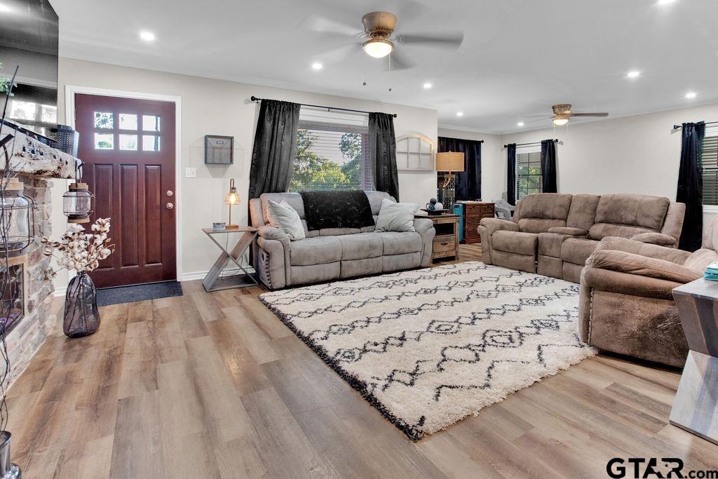 15540 W State Highway 31