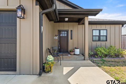 17110 Crossing Circle Lindale TX 75771