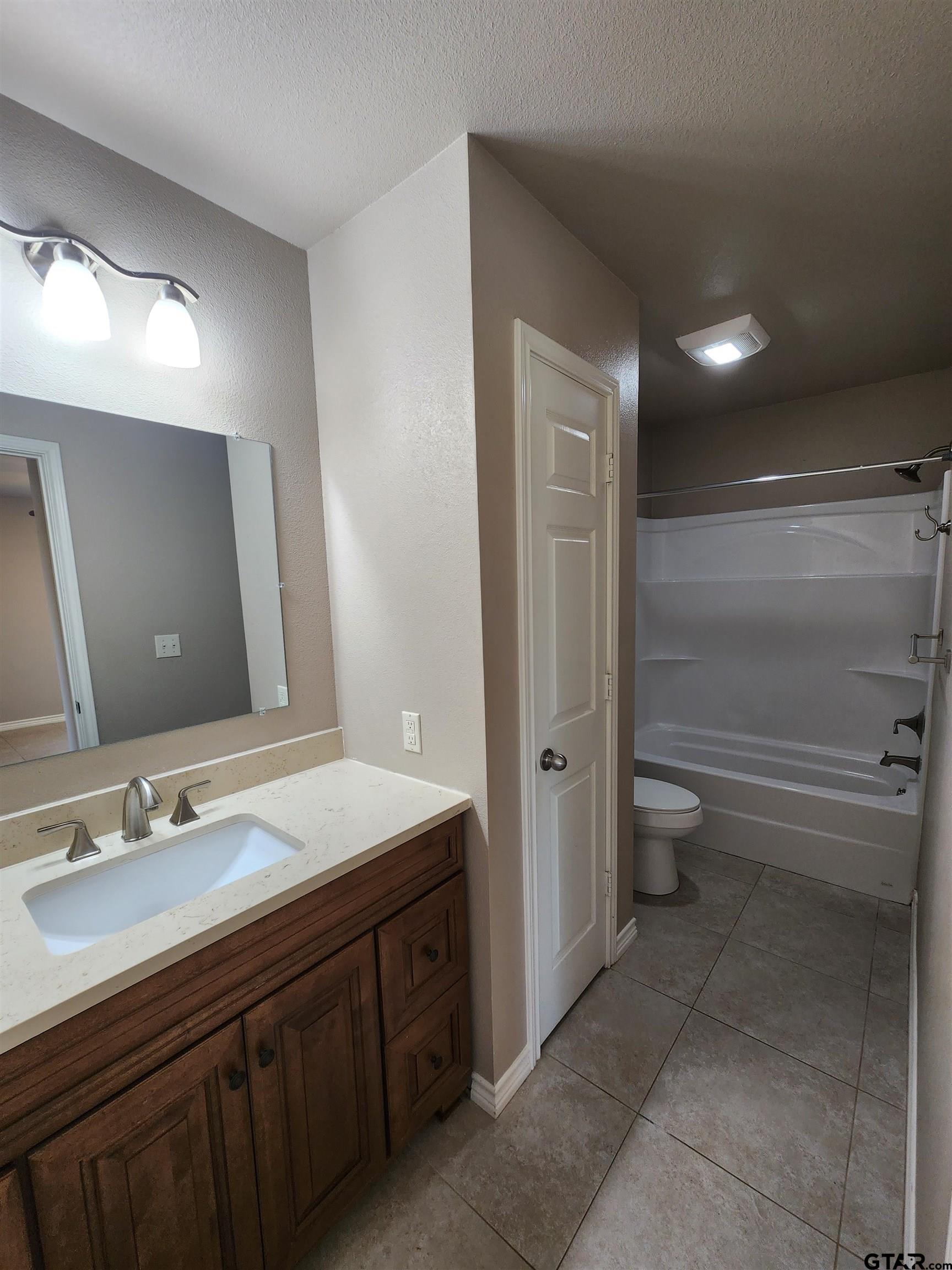 14144 County Road 4115