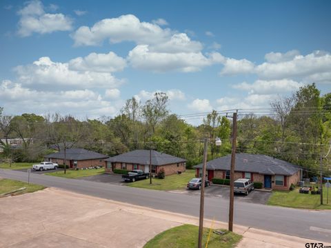 601-611 Canada Street Jacksonville TX 75766