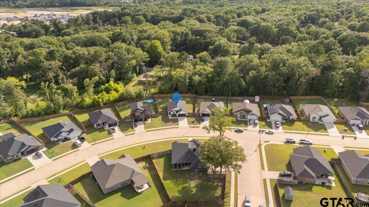 16134 Crossing Circle