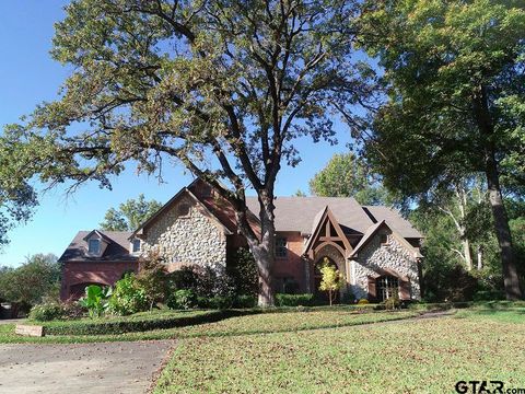 A home in Whitehouse