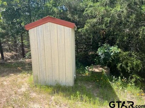 A home in Grand Saline