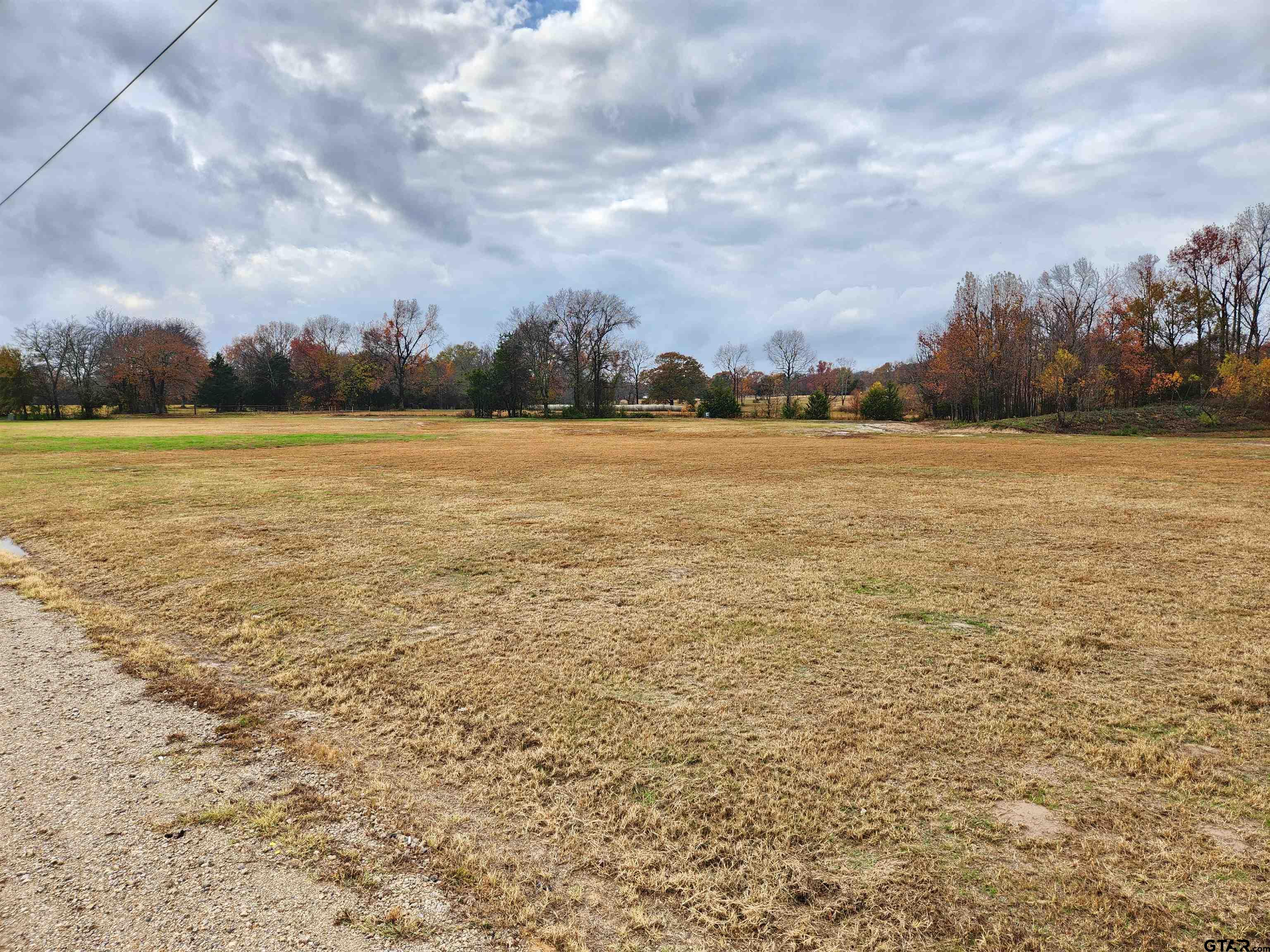 LOT 23 CR 2230