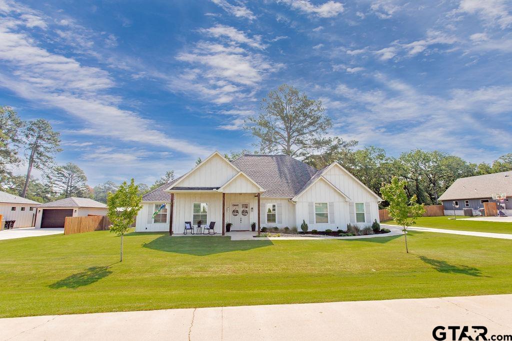 14423 Woodland Creek Drive