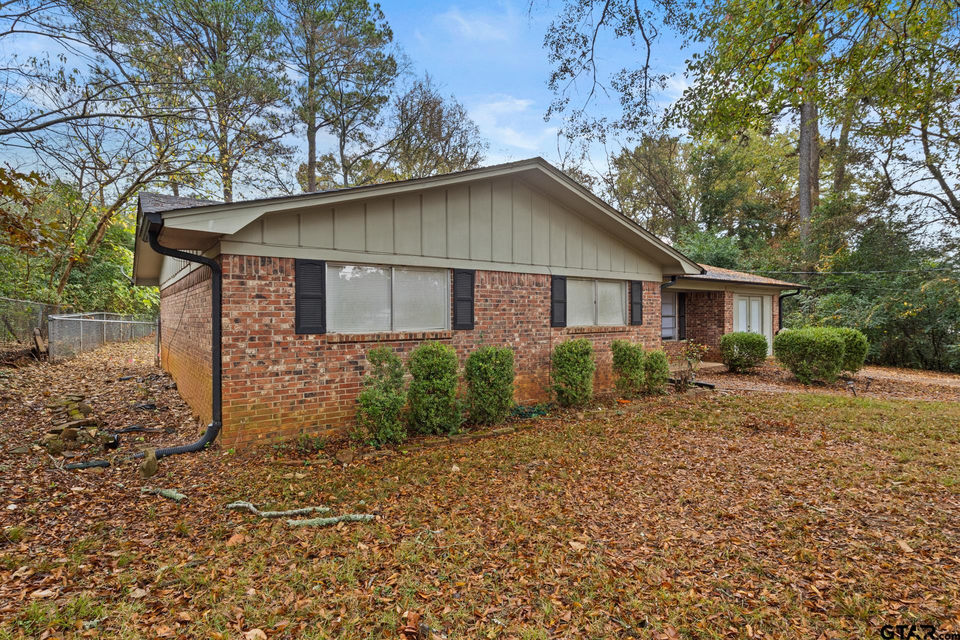 222 Mountain View Dr.