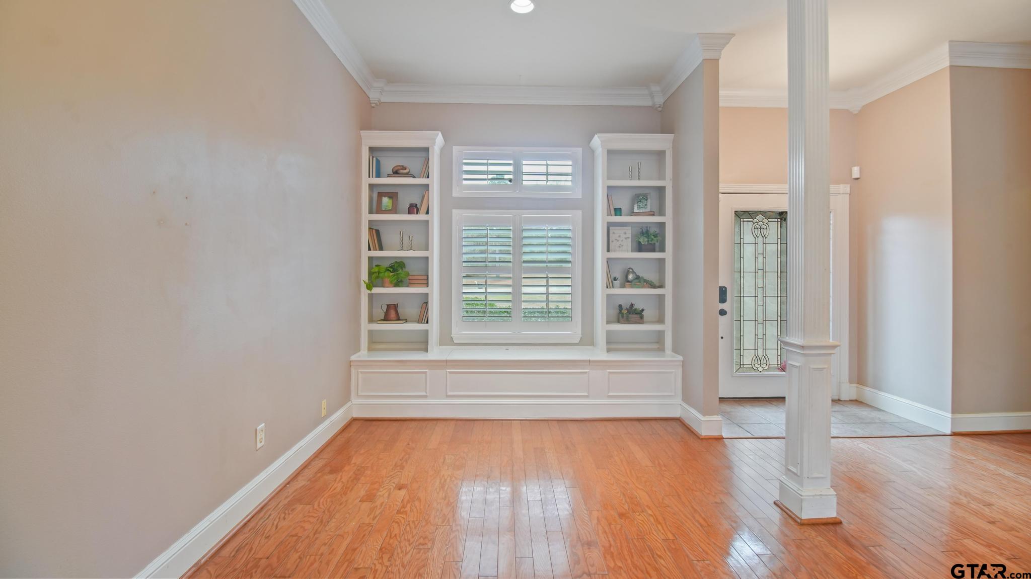 15360 Wagon Wheel Drive