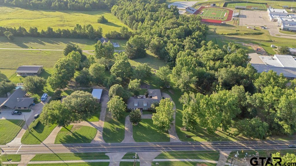 612 W Coke Rd
