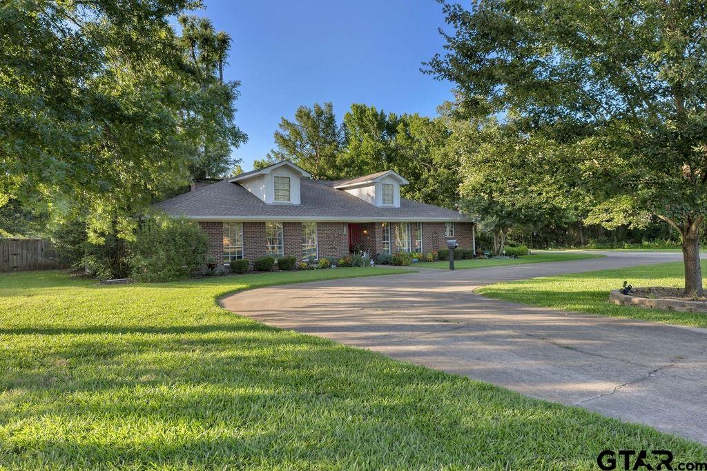 612 W Coke Rd