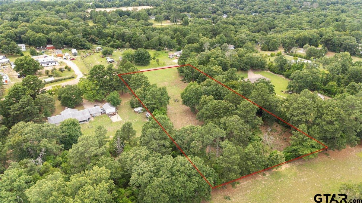 17066 Creekside