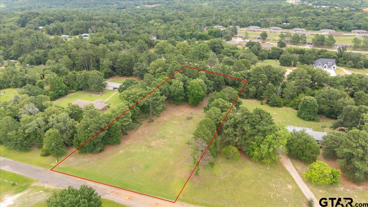 17066 Creekside
