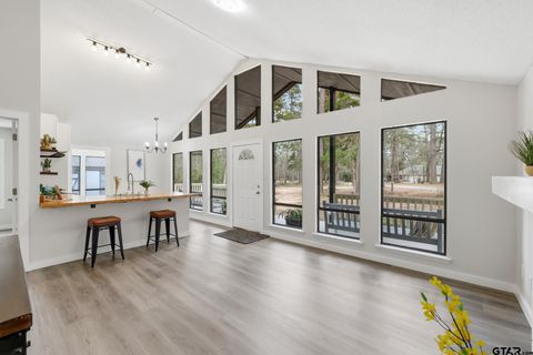 121 Candlelight Cv Holly Lake Ranch TX 75765