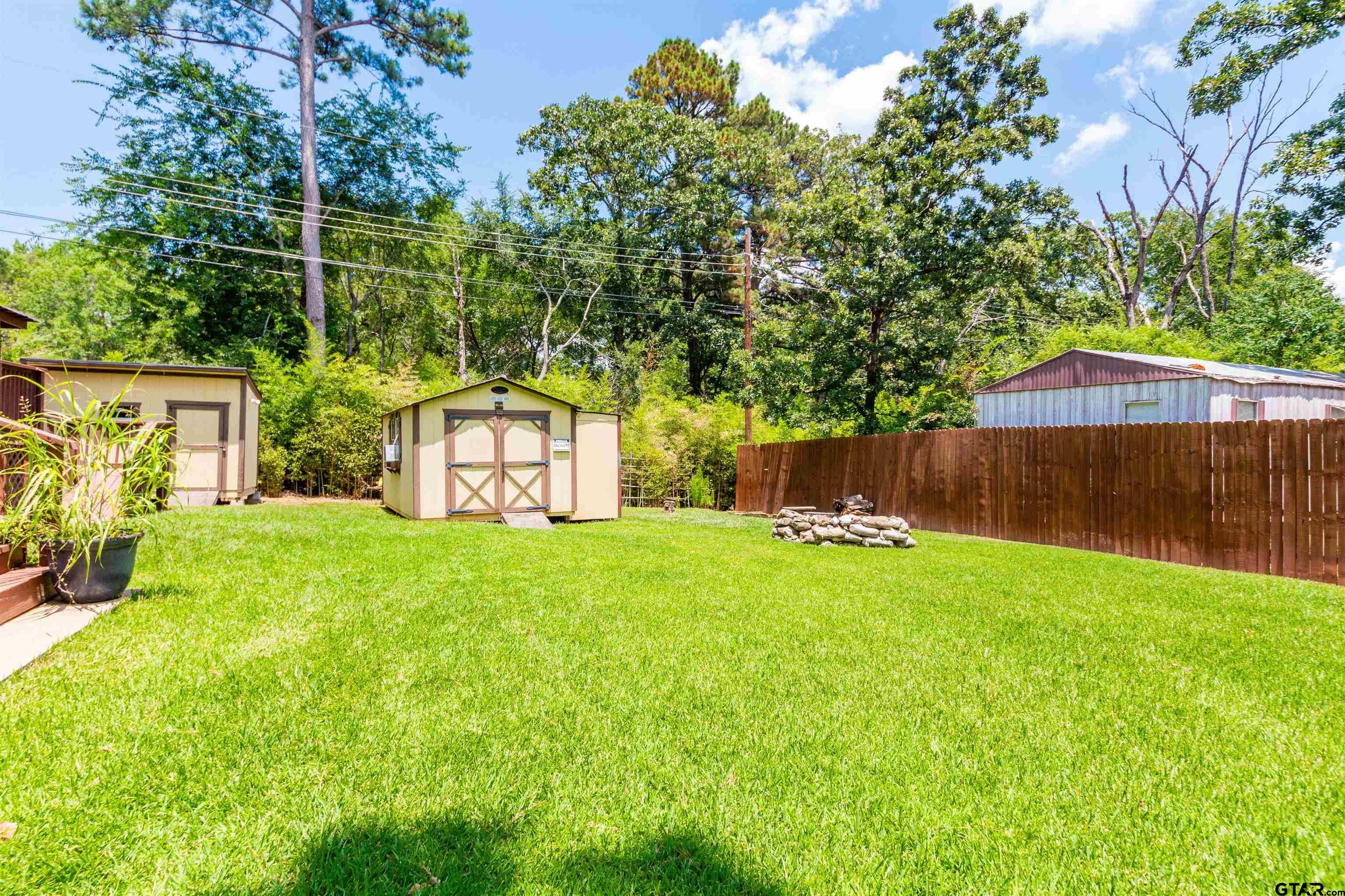 16964 Pine Trail Dr