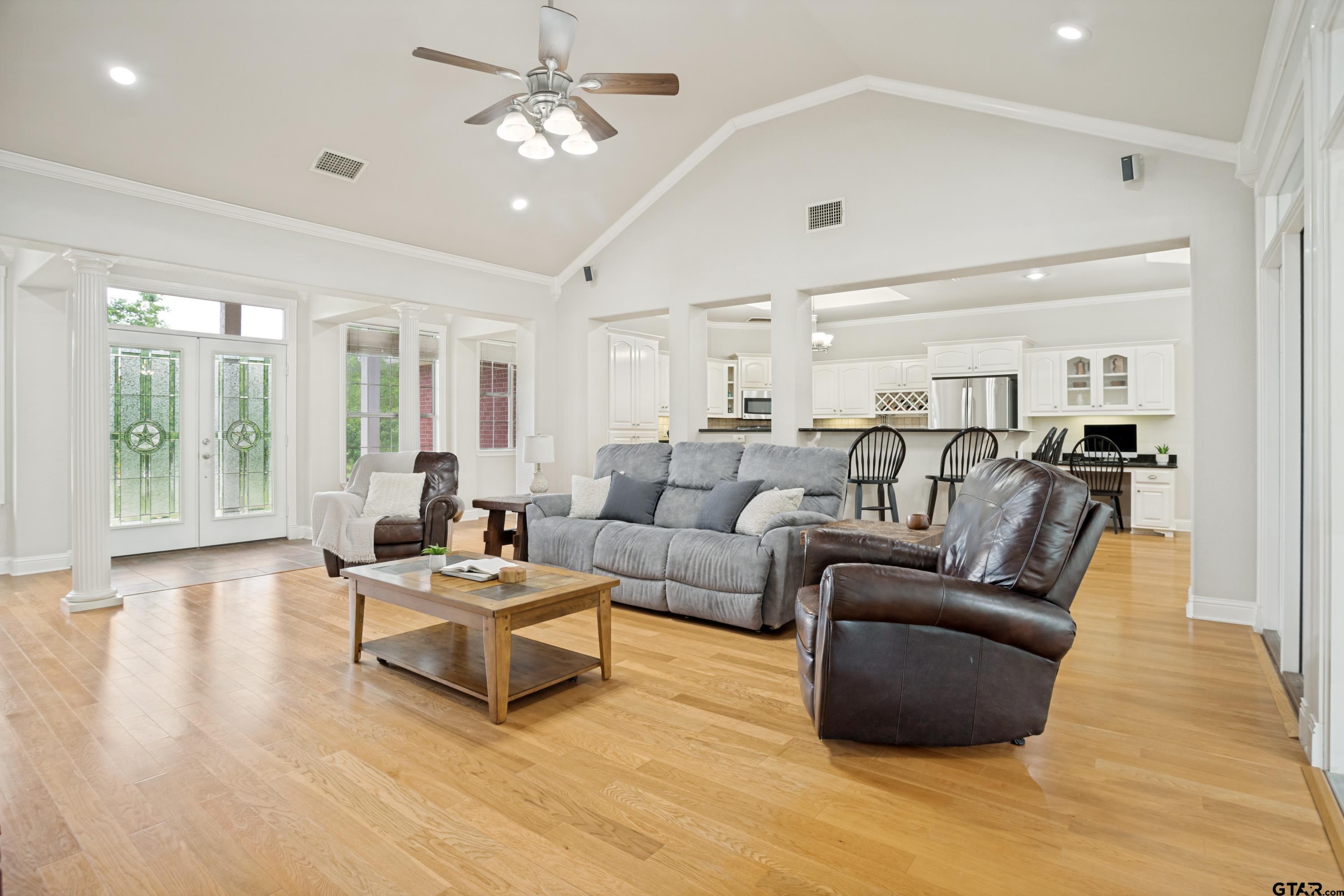 1688 County Road 3118