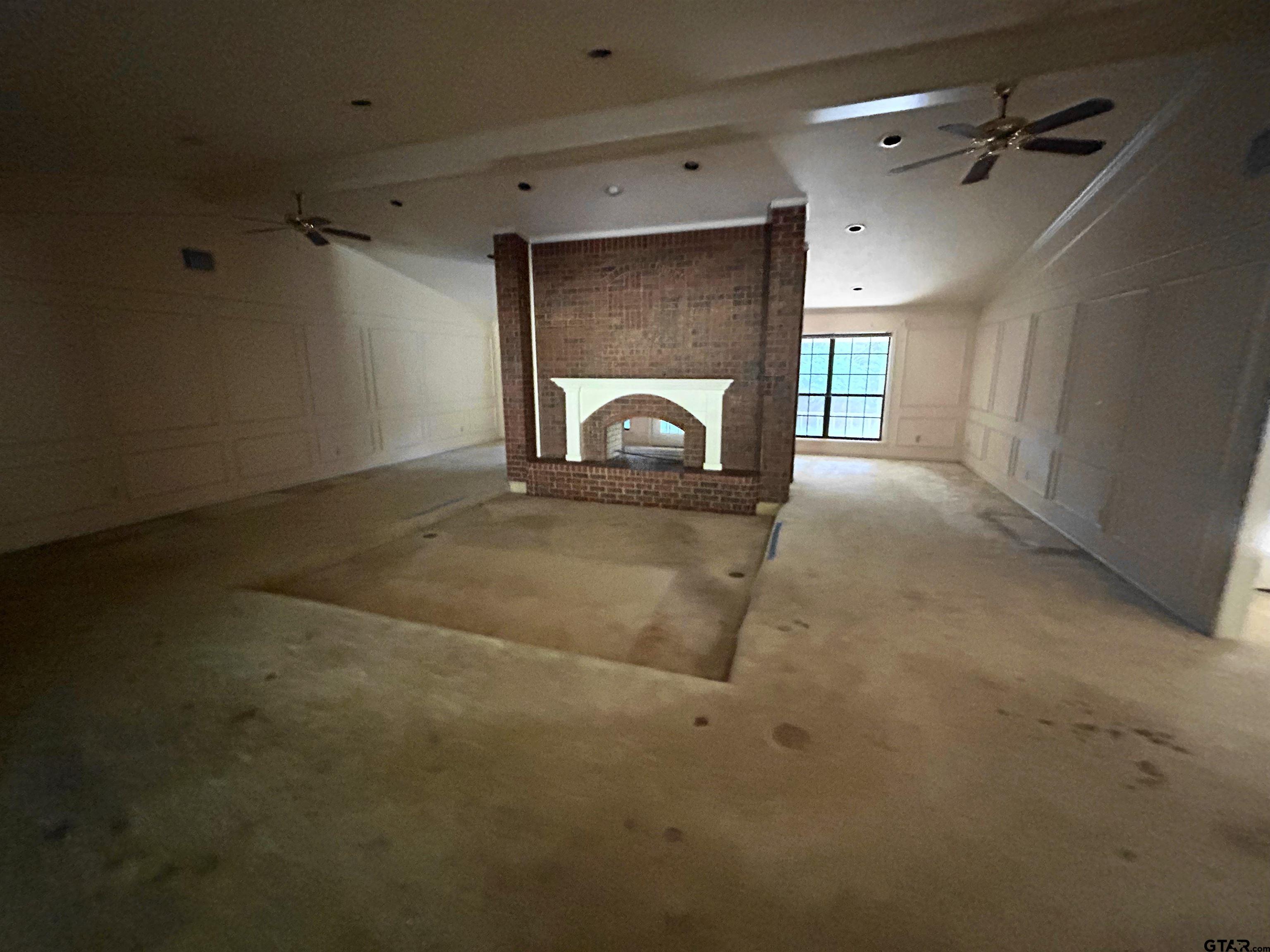 Athens, Texas 75751, United States, 3 Bedrooms Bedrooms, ,4 BathroomsBathrooms,Residential,Active,177804