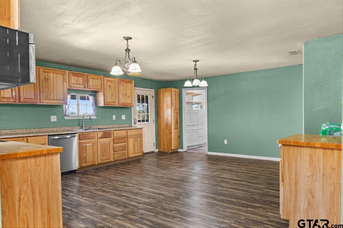 2600 County Road 417 D