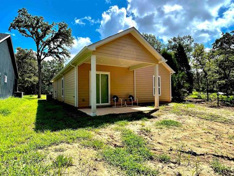 A home in Malakoff