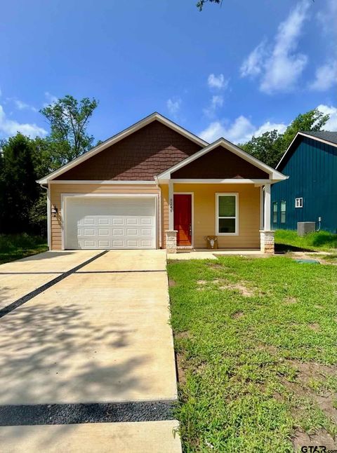 A home in Malakoff