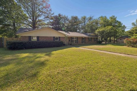 1609 Montrose Tyler TX 75701