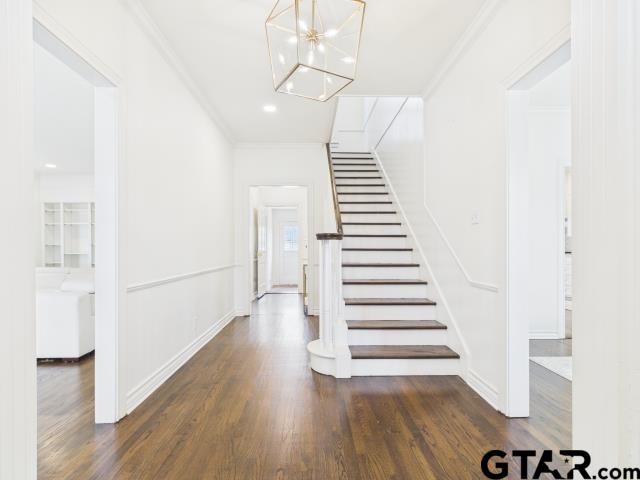 1521 S Chilton