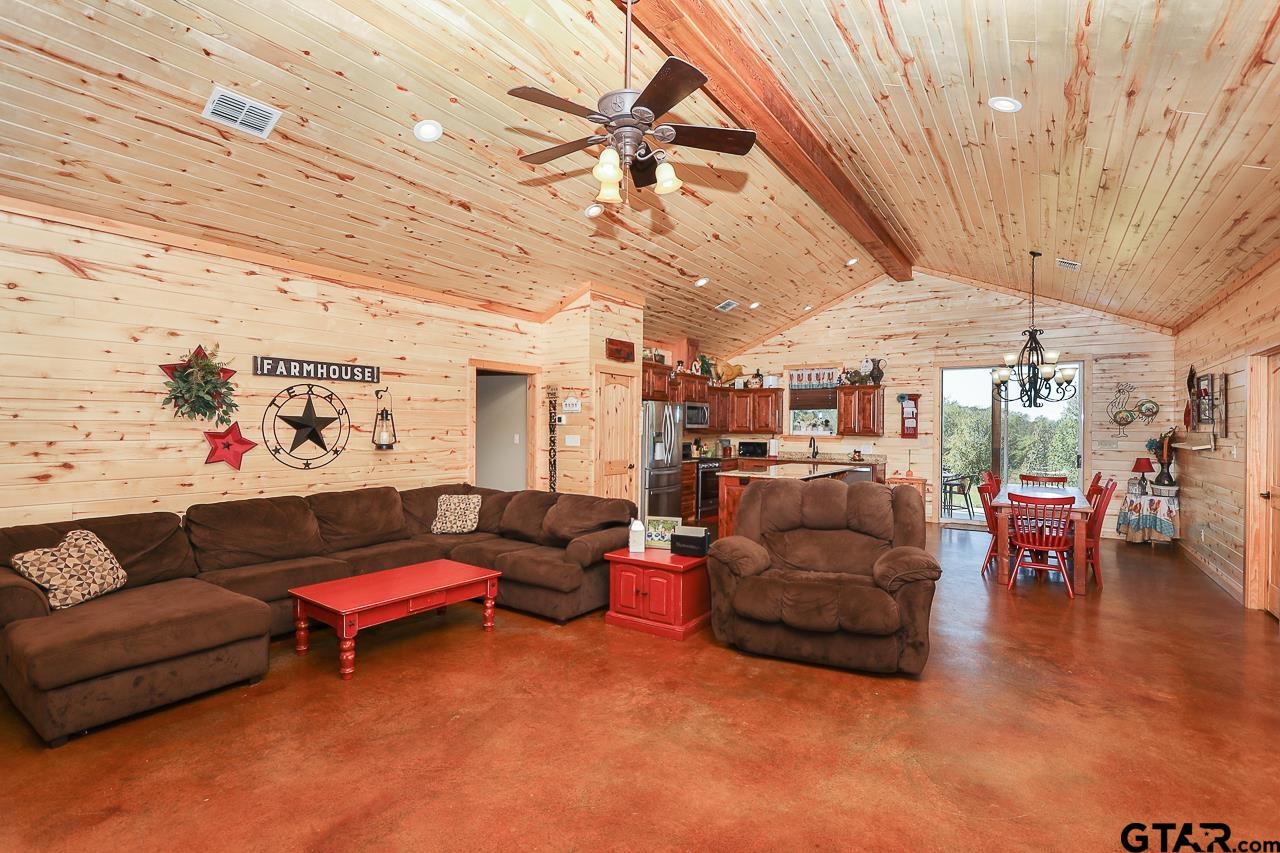 4450 SW County Road 3010