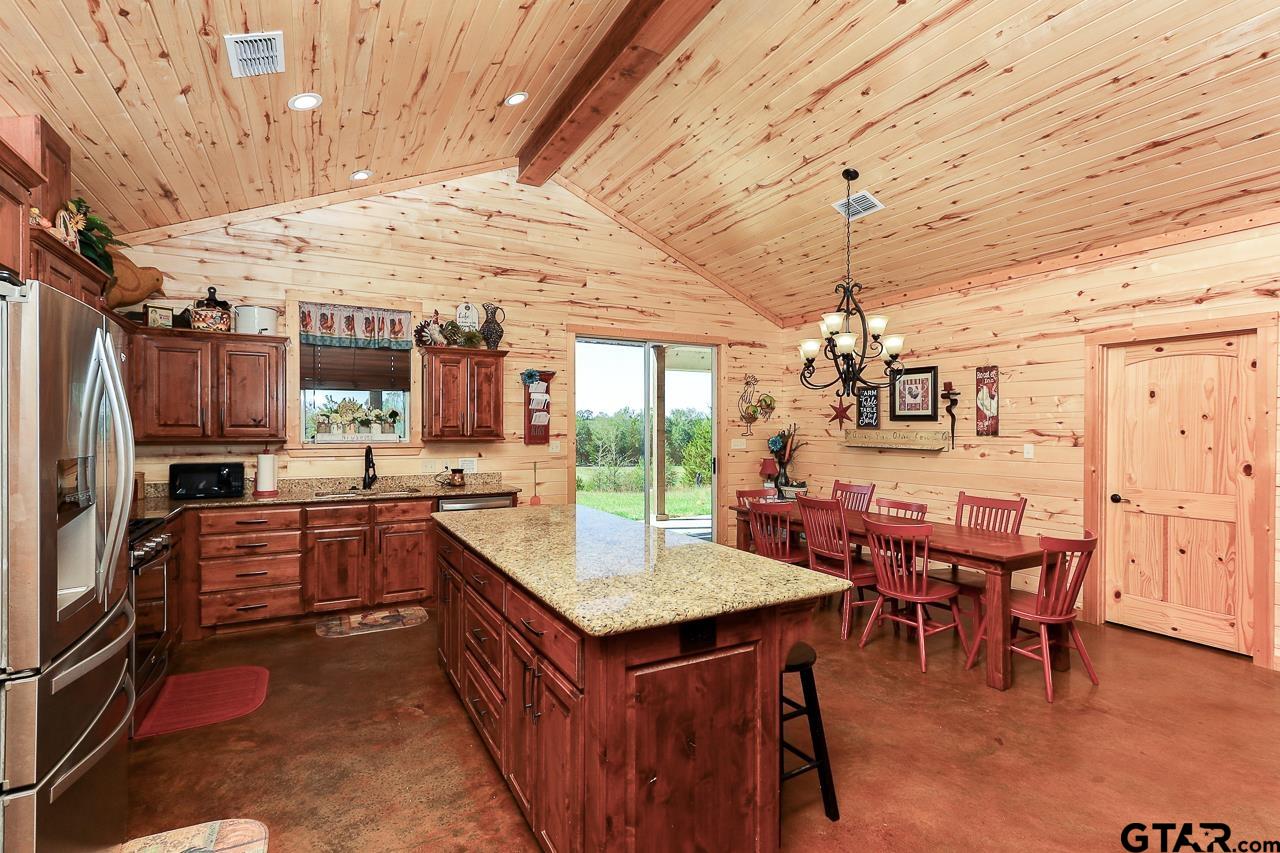 4450 SW County Road 3010