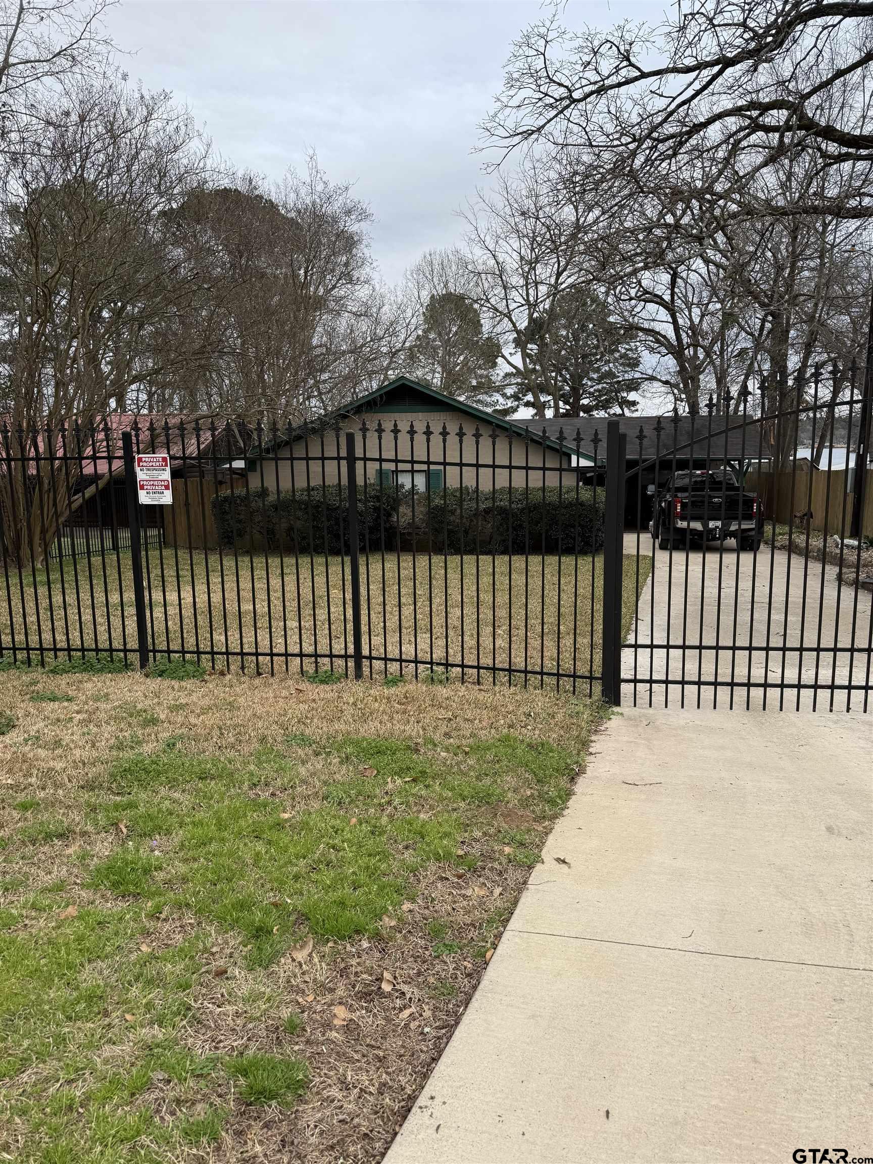 22571 WATERVIEW CIRCLE