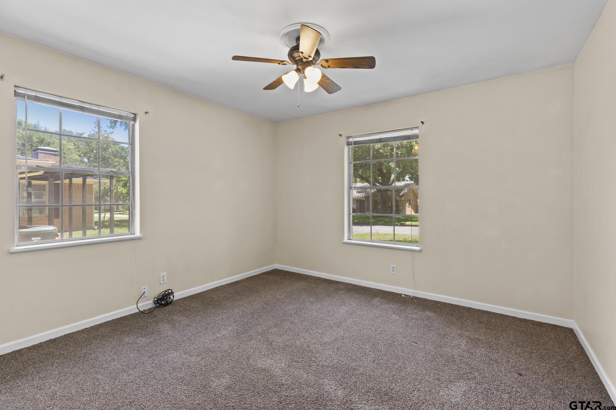 613 Zelwood