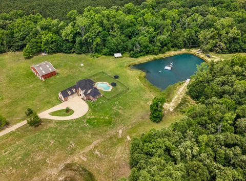 8901 E State Highway 31 Murchison TX 75778