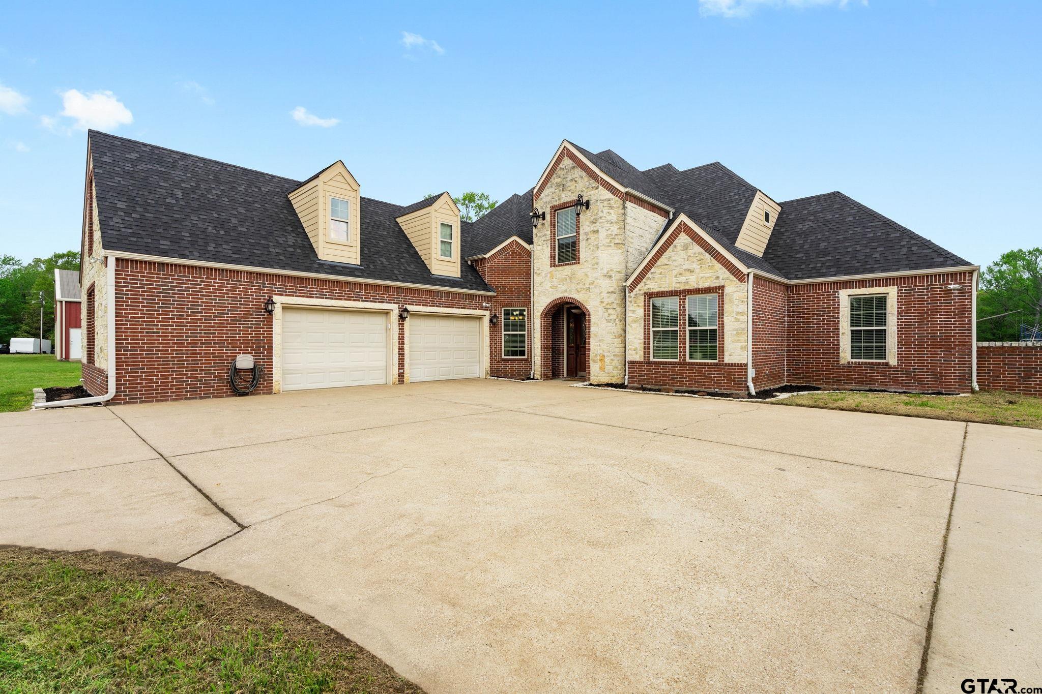 8901 E State Highway 31