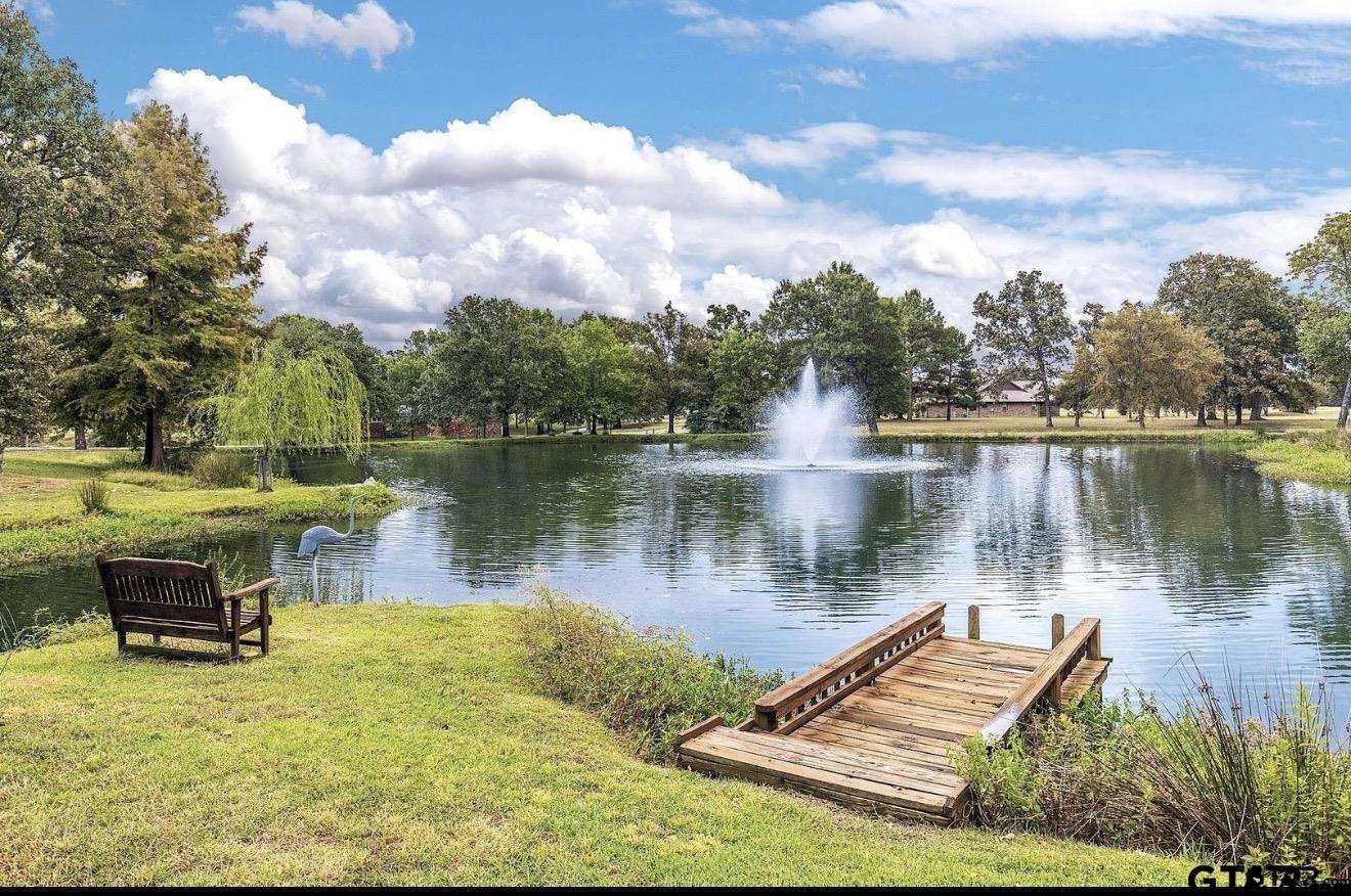 692 Private Road 5937